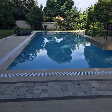 Diva Villa *