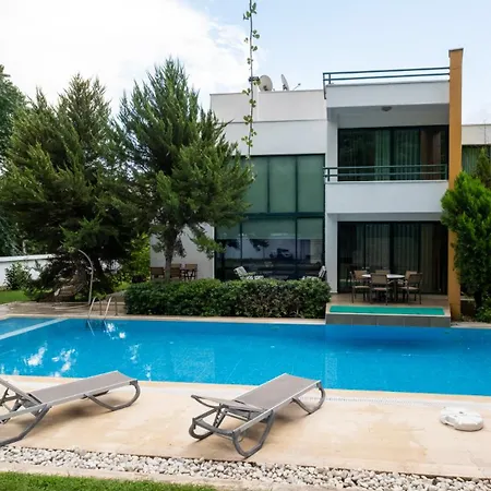 Villa Diva *
