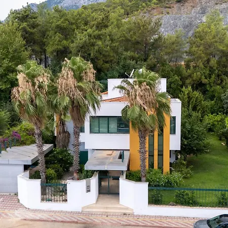 Villa Diva